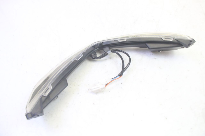 photo de VORNE BLINKER JM MOTORS SANTANA EVO 50 (2024 - 2026) - Alternative Perspektive