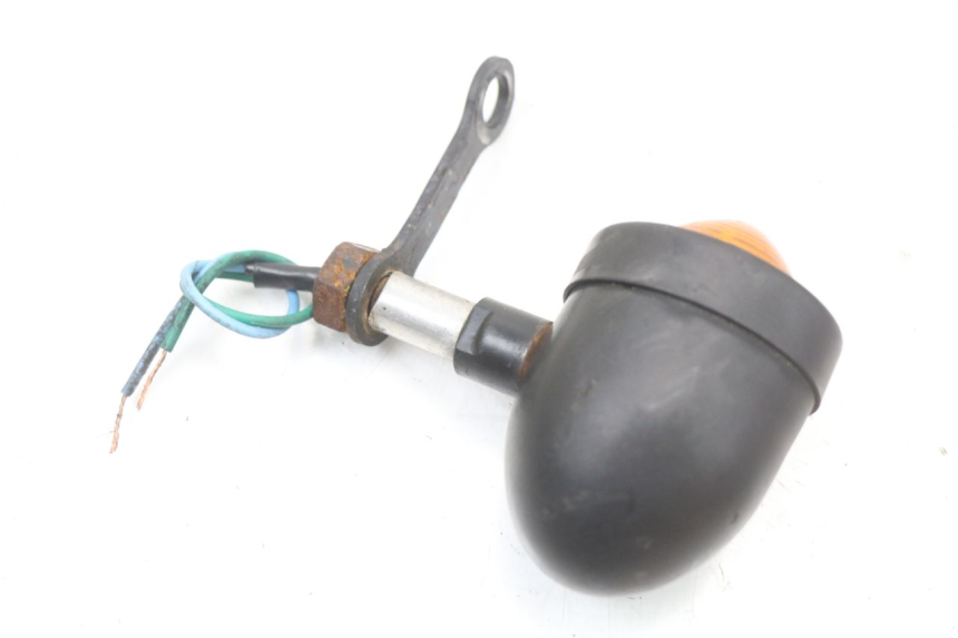 photo de VORNE BLINKER HARLEY DAVIDSON SPORTSTER XL CUSTOM 1200 (2003 - 2004)