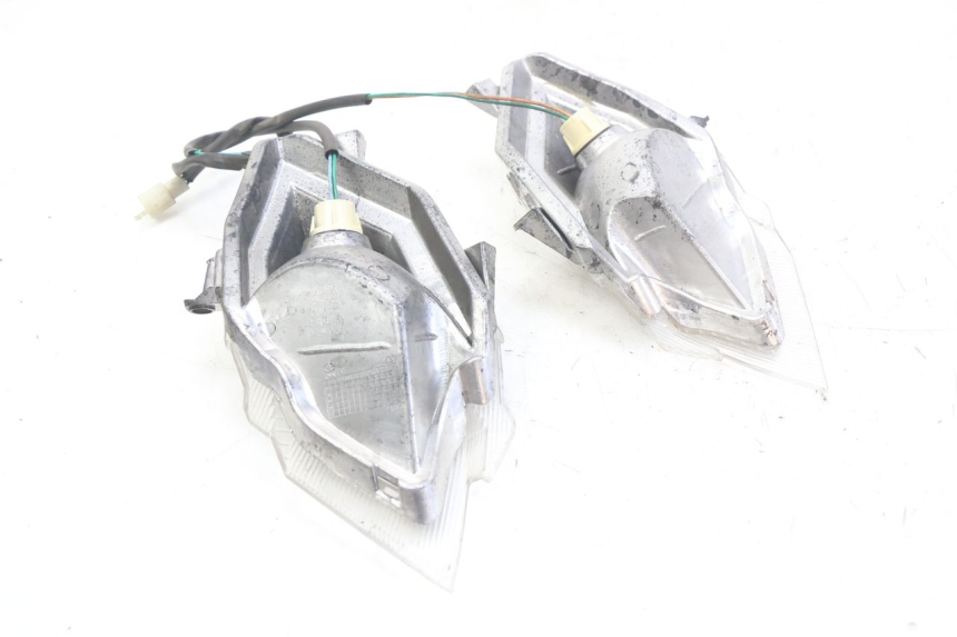 photo de VORNE BLINKER RAZZO STEED 125 (2012 - 2018)