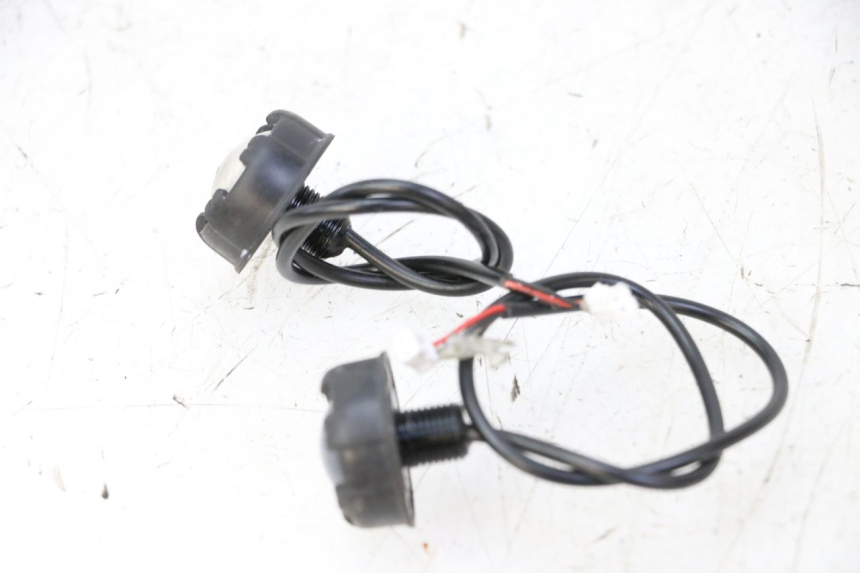 photo de VORNE BLINKER DUALTRON VICTOR LIMITED 1