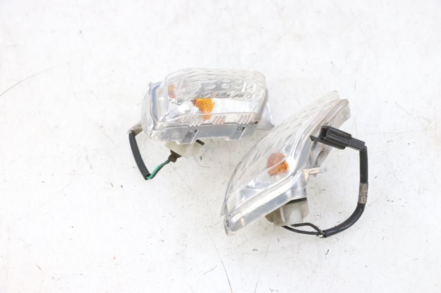 photo de VORDERBLINKER YAMAHA XMAX X-MAX 125 (2006 - 2009) - Detailansicht des Bauteils
