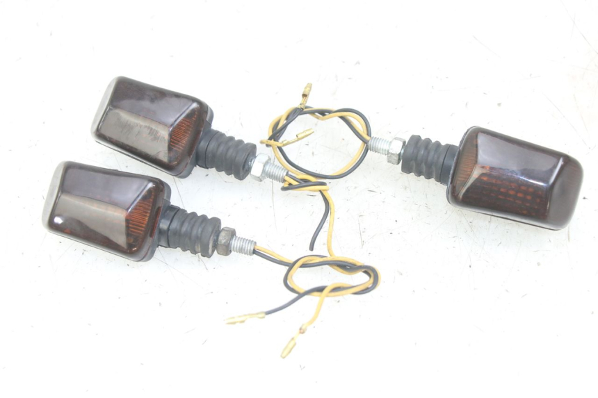 photo de VORNE BLINKER YAMAHA XJN DIVERSION 600 (2000 - 2003)