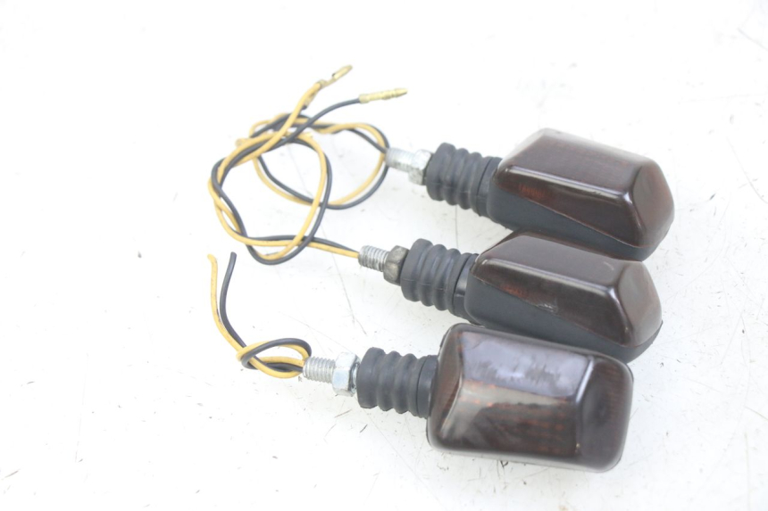 photo de VORNE BLINKER YAMAHA XJN DIVERSION 600 (2000 - 2003)