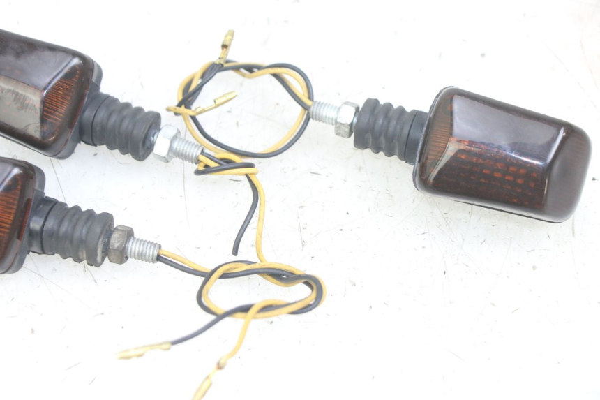 photo de VORNE BLINKER YAMAHA XJN DIVERSION 600 (2000 - 2003)