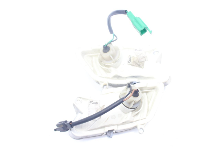 photo de VORDERBLINKER YAMAHA XMAX X-MAX 125 (2006 - 2009)