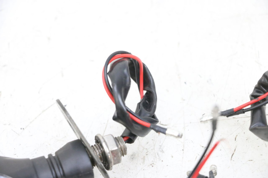 photo de VORNE BLINKER KAWASAKI ZR 7 750 (1999 - 2001) - Kennzeichnungen und Originalreferenzen