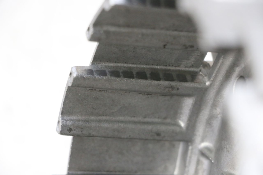 photo de KUPPLUNGSGLOCKE YAMAHA FJR ABS 1300 (2006 - 2012) - Technische Nahaufnahme