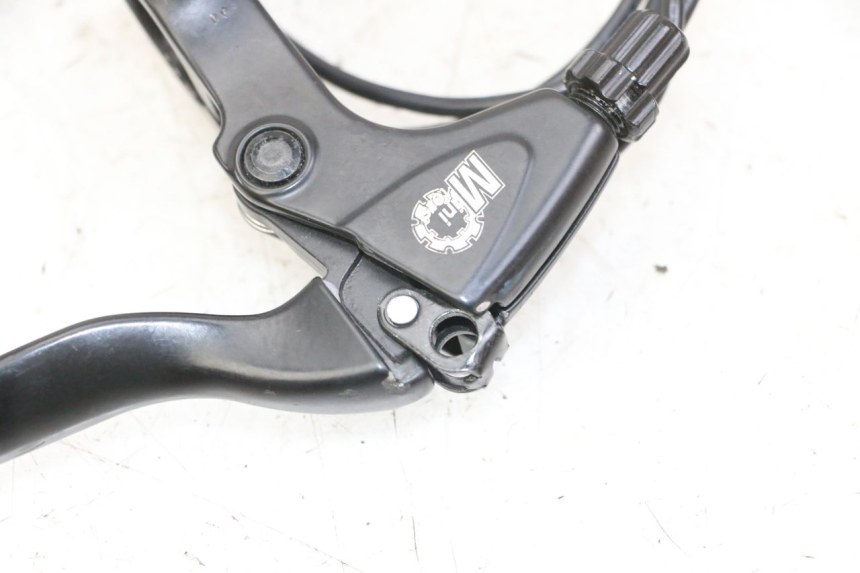 photo de BREMSARMATUR RECHT DUALTRON AMINIA 1