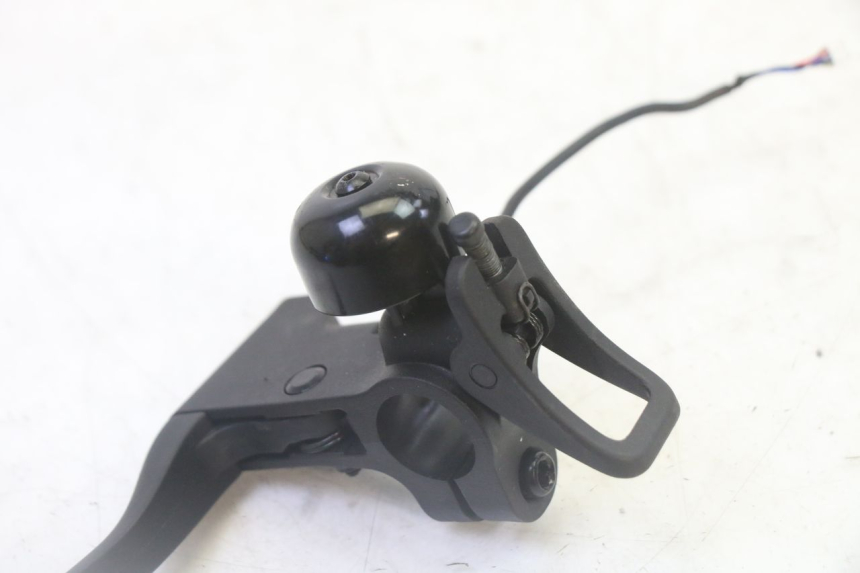 photo de LINKS BREMSENHEBEL SEGWAY NINEBOT F65I 1