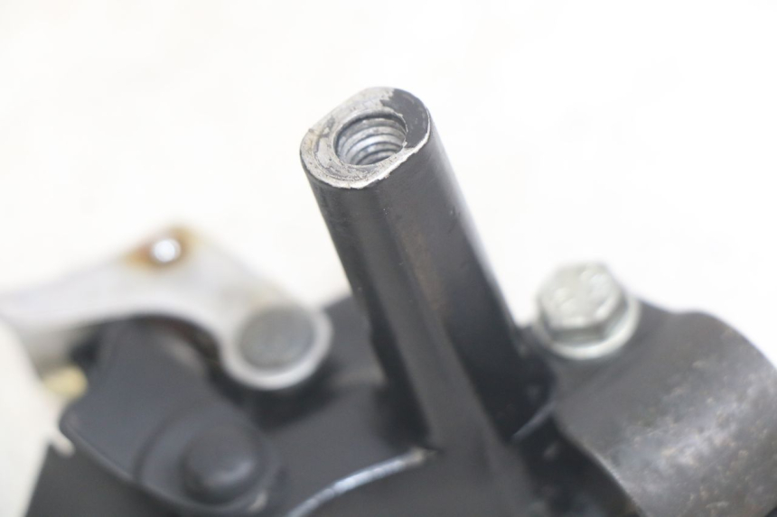 photo de LINKS BREMSHEBEL HONDA SCV LEAD 100 (2003 - 2007)