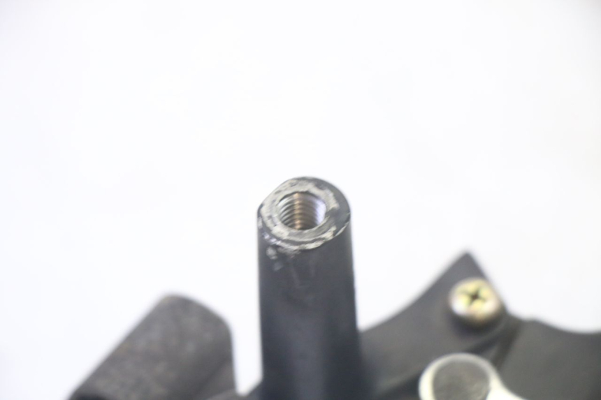 photo de LINKS BREMSHEBEL HONDA SCV LEAD 100 (2003 - 2007)