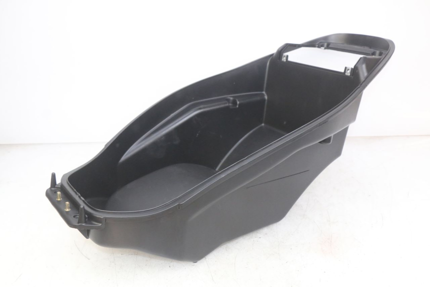 photo de SITZBANKABDECKUNG KYMCO AGILITY 16+ 4T 50 (2018 - 2023)