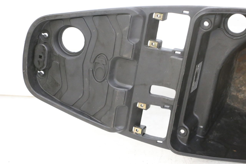 photo de HELMFACH KYMCO AGILITY NAKED RENOUVO 2T 50 (2011 - 2018)