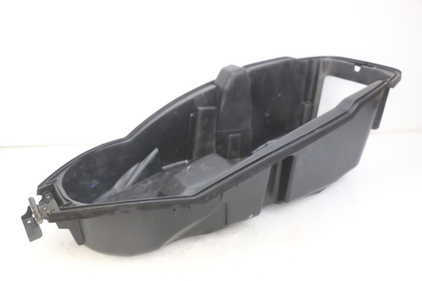 photo de SITZBANKABDECKUNG PEUGEOT CITYSTAR 2T 50 (2018 - 2021) - Alternative Perspektive