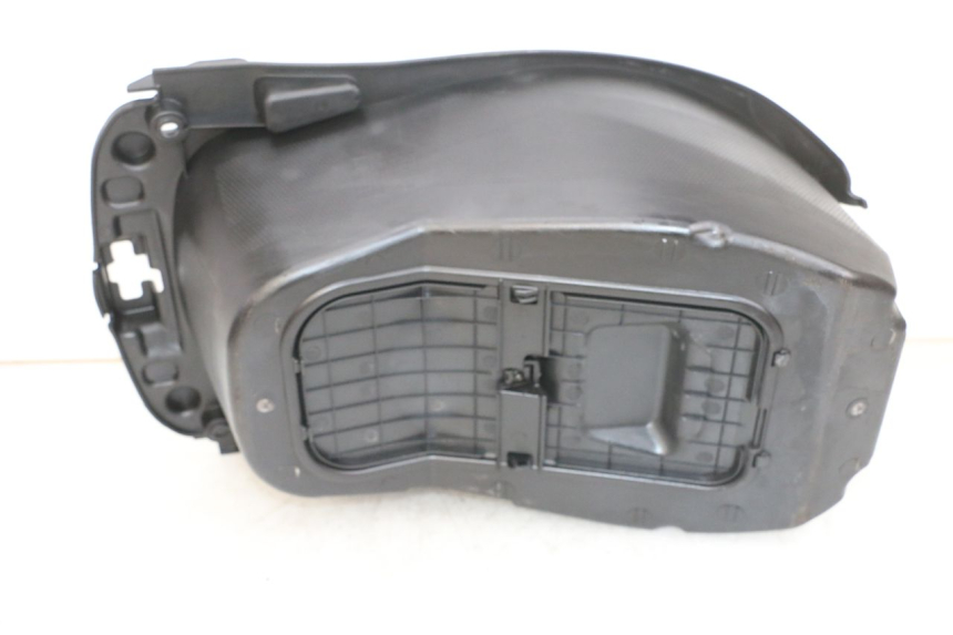 photo de SITZBANKABDECKUNG PEUGEOT DJANGO 4T 50 (2014 - 2019) - Detailansicht des Bauteils