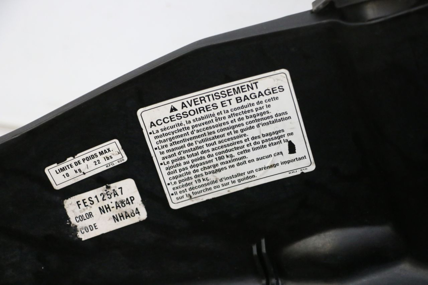 photo de SITZBANKABDECKUNG HONDA FES S-WING SWING ABS 125 (2007 - 2015)