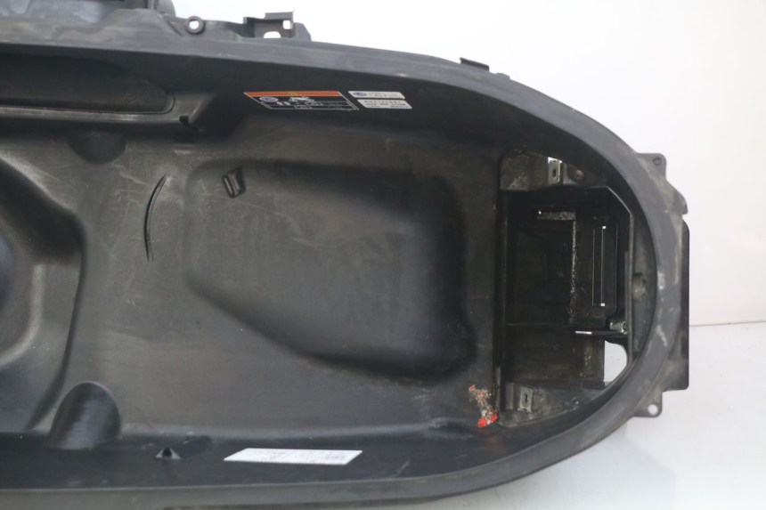 photo de SITZBANKABDECKUNG HONDA FORZA 125 (2015 - 2016)