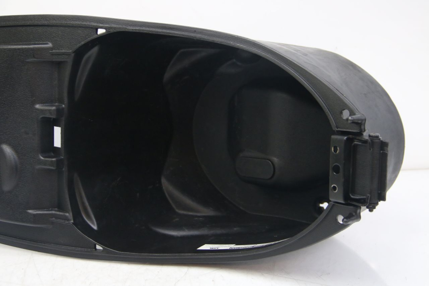 photo de SITZBANKABDECKUNG SYM JET 14 4T 50 (2018 - 2022)