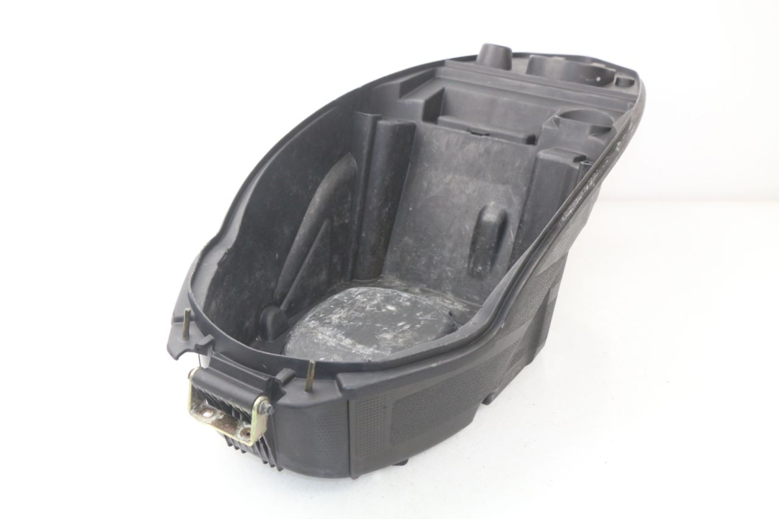 photo de SITZBANKABDECKUNG PEUGEOT KISBEE 2T 50 (2010 - 2017)