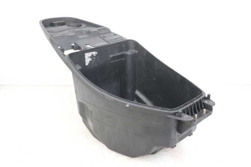 photo de SITZBANKABDECKUNG KYMCO AGILITY RS 4T 50 (2009 - 2013)