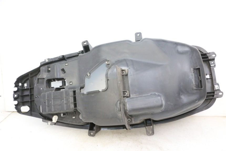 photo de HELMFACH PIAGGIO MP3 500 (2014 - 2016)