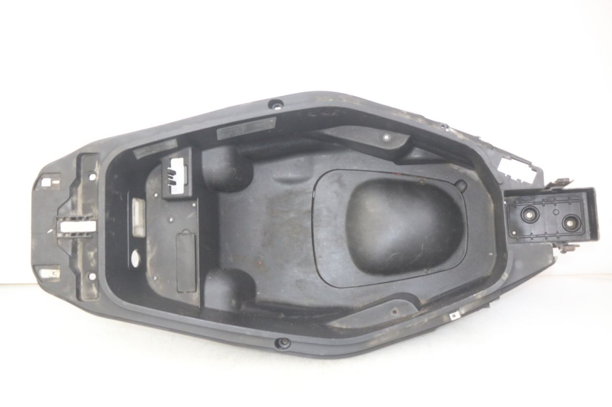 photo de SITZBANKABDECKUNG GILERA NEXUS 125 (2007 - 2009)