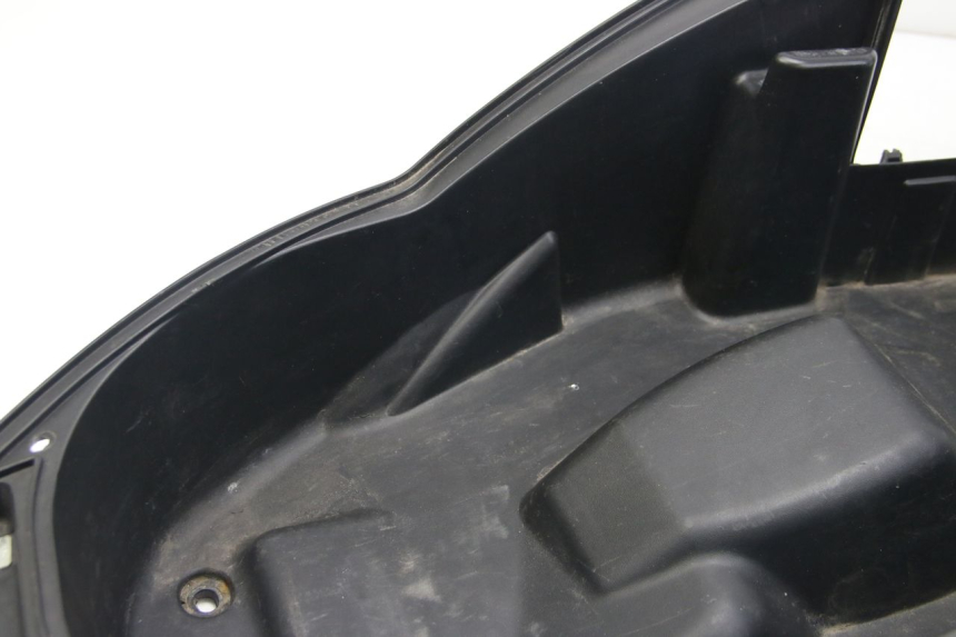 photo de SITZBANKABDECKUNG PEUGEOT CITYSTAR 125 (2011 - 2017)