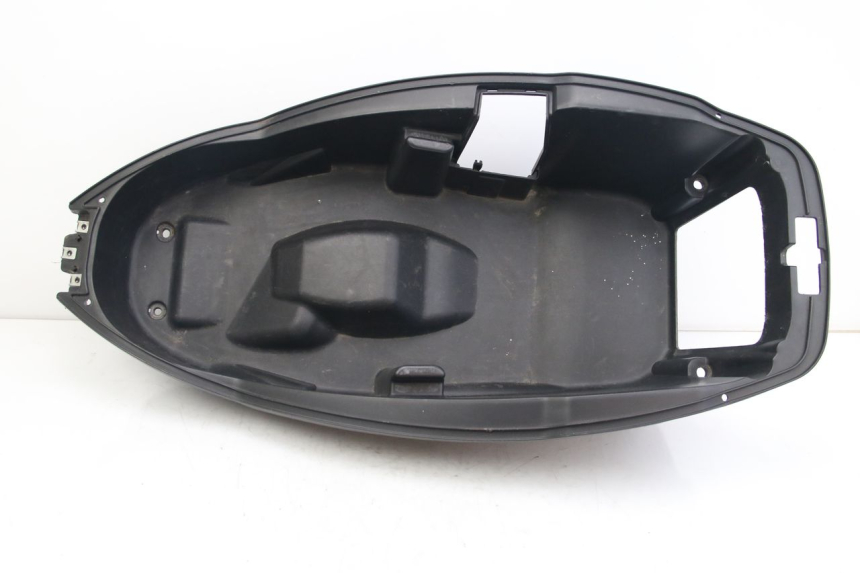 photo de SITZBANKABDECKUNG PEUGEOT CITYSTAR 125 (2011 - 2017)