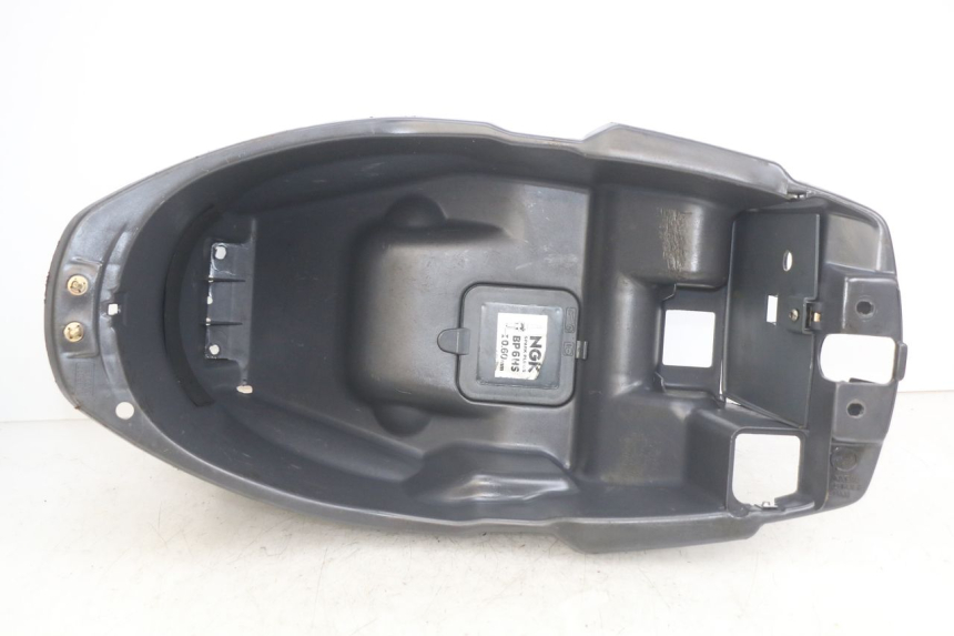 photo de SITZBANKABDECKUNG PEUGEOT SV 125 (1991 - 1994)