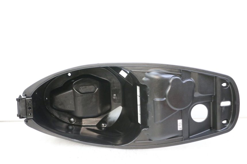 photo de SITZBANKABDECKUNG PEUGEOT TWEET 4T 50 (2023 - 2025)