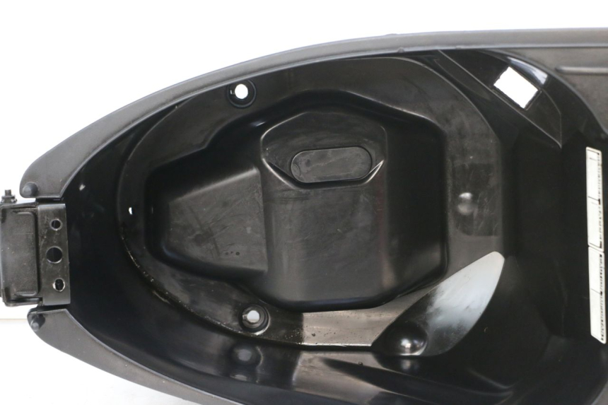 photo de SITZBANKABDECKUNG PEUGEOT TWEET 4T 50 (2023 - 2025)
