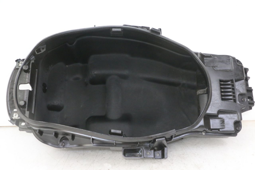 photo de HELMFACH PEUGEOT SATELIS 125 (2013 - 2018)