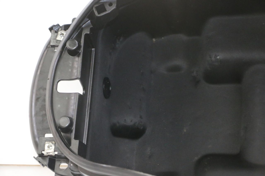 photo de HELMFACH PEUGEOT SATELIS 125 (2013 - 2018)