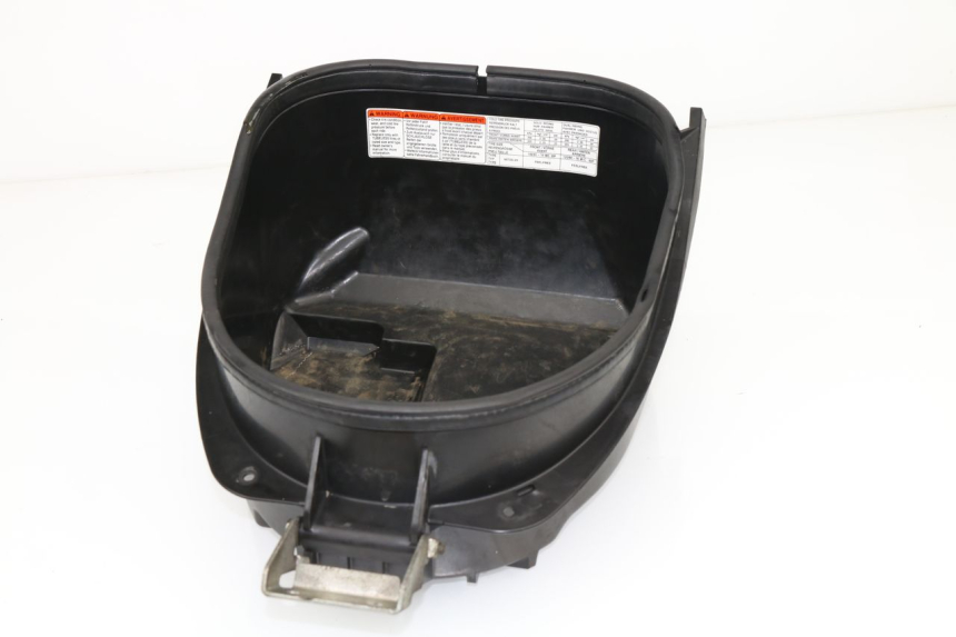 photo de SITZBANKABDECKUNG SUZUKI SIXTEEN 125 (2008 - 2010)