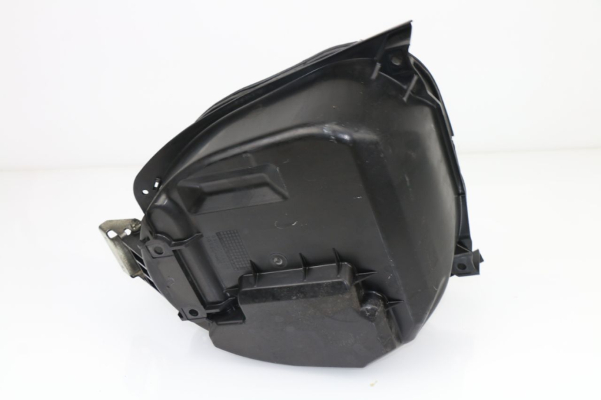 photo de SITZBANKABDECKUNG SUZUKI SIXTEEN 125 (2008 - 2010)