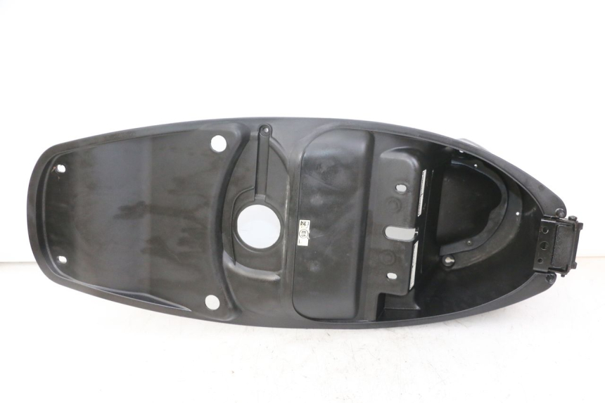 photo de HELMFACH PEUGEOT TWEET PRO CARGO 50 (2018 - 2020) - Hauptansicht