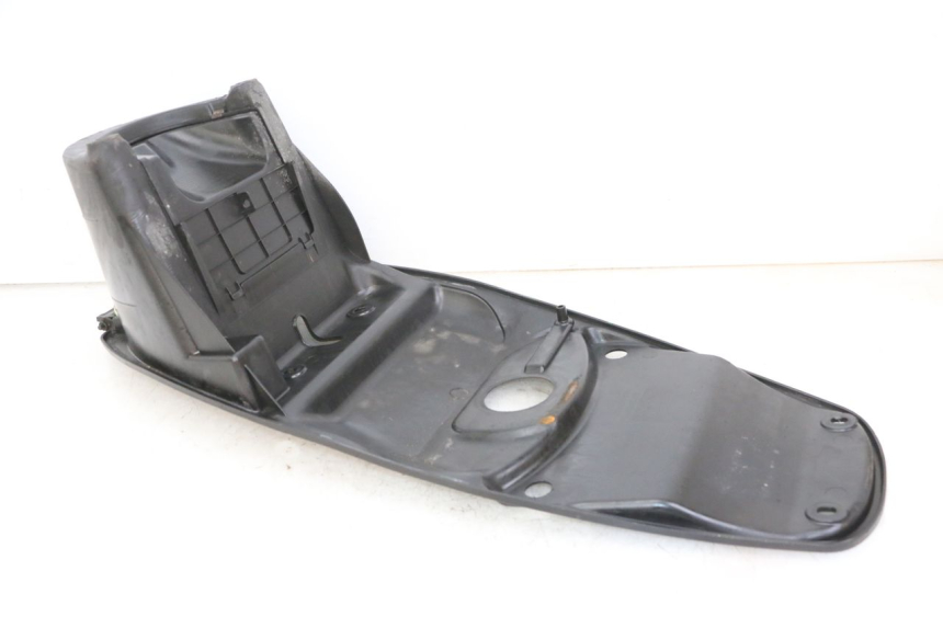 photo de HELMFACH PEUGEOT TWEET PRO CARGO 50 (2018 - 2020) - Detailansicht des Bauteils