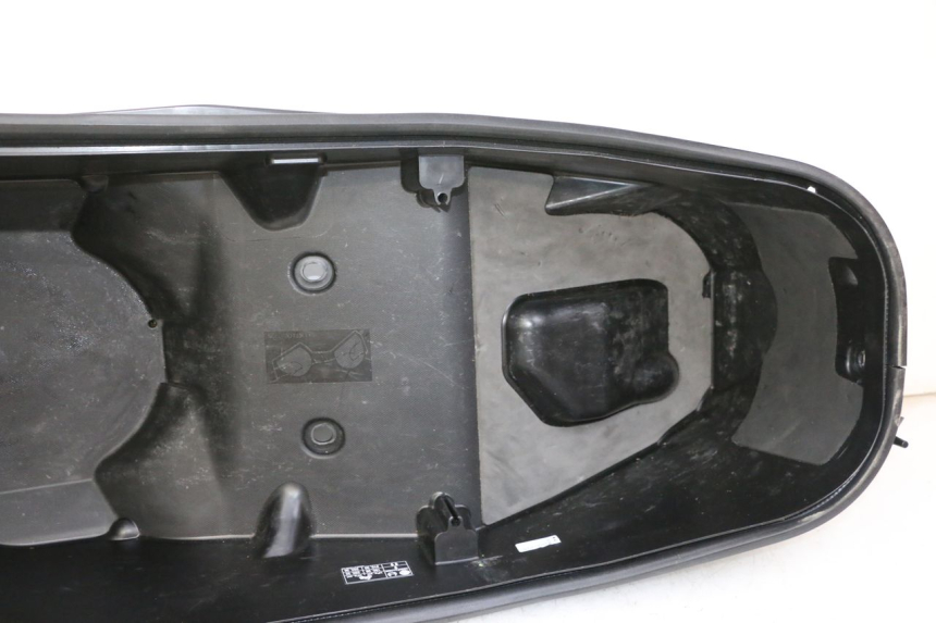 photo de HELMFACH YAMAHA XMAX X-MAX 125 (2021 - 2025)