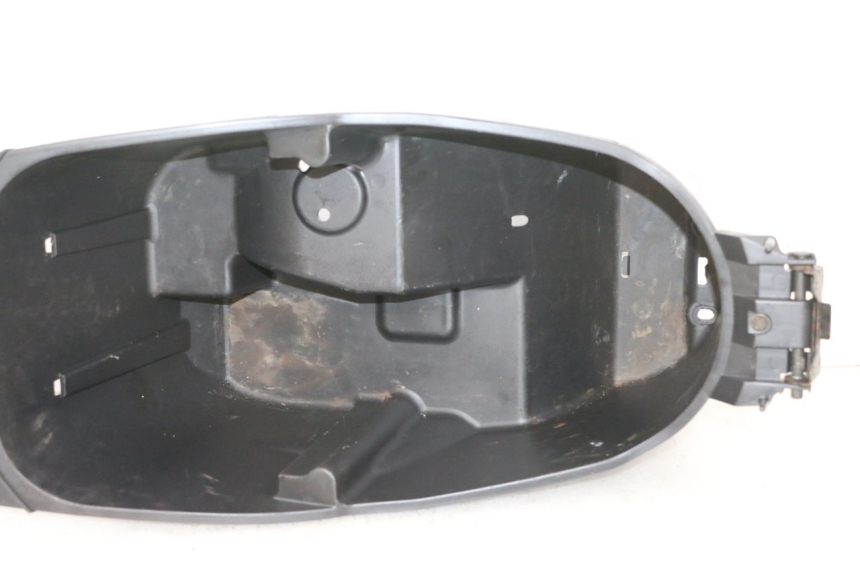 photo de HELMFACH YAMAHA YP MAJESTY 125 (2002 - 2006) - Kennzeichnungen und Originalreferenzen