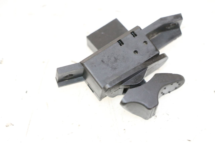 photo de BLINKER SCHALTER PIAGGIO LXV 4T 50 (2009 - 2013)