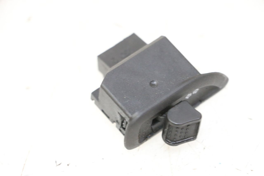 photo de BLINKER SCHALTER PIAGGIO MP3 HPE 310 (2024 - 2025)