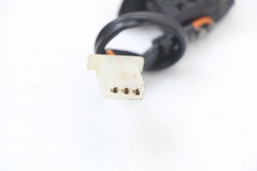 photo de BLINKER SCHALTER MBK OVETTO ONE 2T 50 (2013 - 2017)