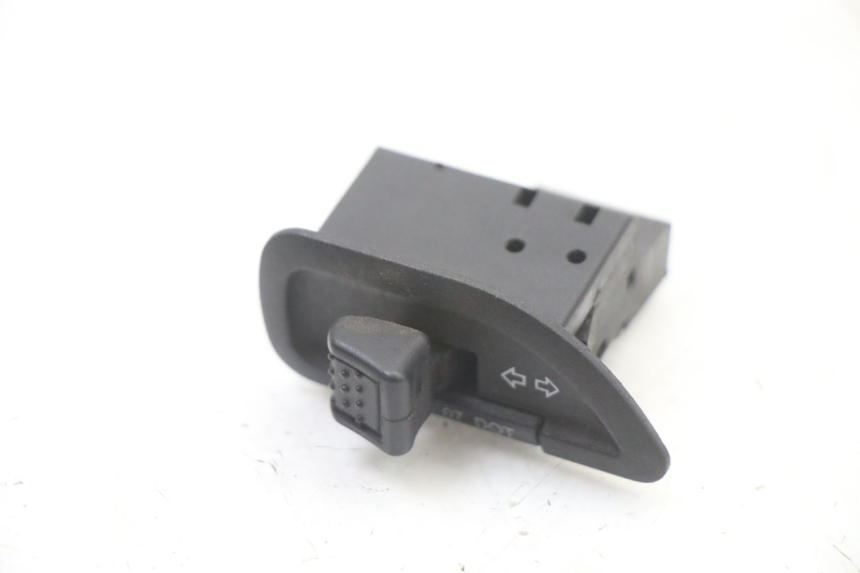 photo de BLINKER SCHALTER PIAGGIO NRG POWER PUREJET 50 (2018 - 2021)