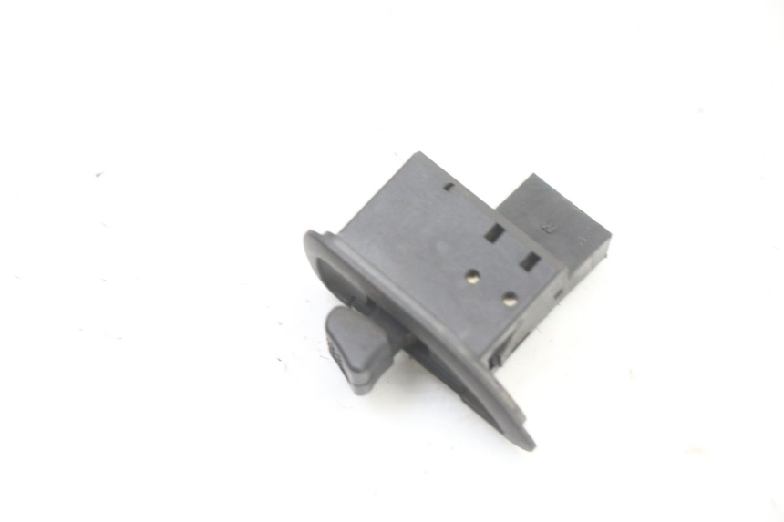 photo de BLINKER SCHALTER PIAGGIO NRG POWER PUREJET 50 (2018 - 2021)