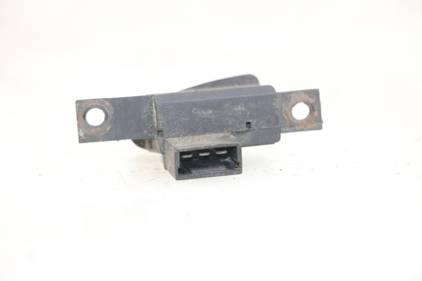 photo de BLINKER SCHALTER PIAGGIO VESPA GRANTURISMO 200 (2004 - 2005)