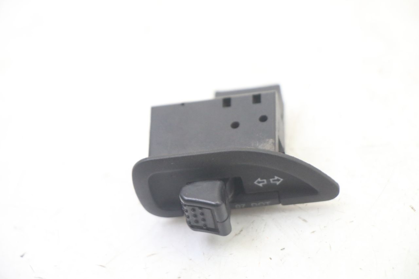 photo de BLINKER SCHALTER APRILIA SXR 50 (2021 - 2023)