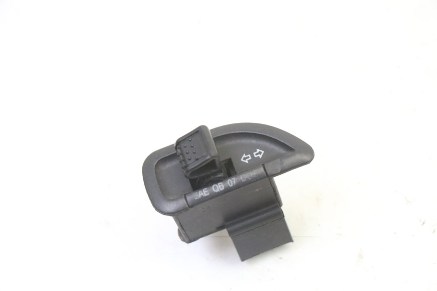 photo de BLINKER SCHALTER APRILIA SXR 50 (2021 - 2023)