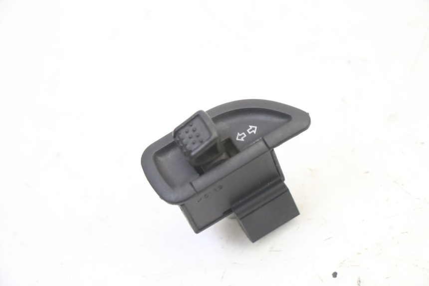 photo de BLINKER SCHALTER PEUGEOT VIVACITY 50 (2004 - 2009)