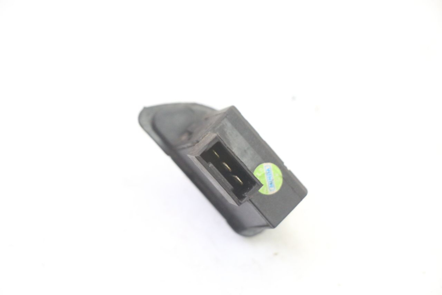 photo de BLINKER SCHALTER PEUGEOT VIVACITY 50 (2004 - 2009)