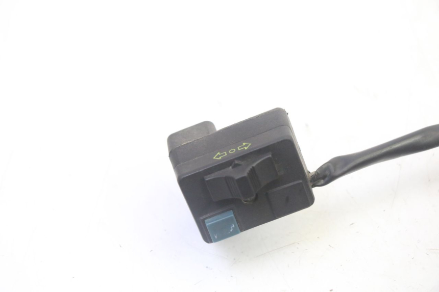 photo de BLINKER SCHALTER YAMAHA YFM GRIZZLY 550 (2008 - 2015)